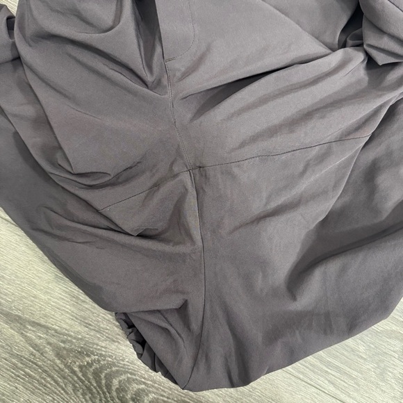 ATHLETA Dusk Violet Brooklyn Ankle Pant Size 12 2024 - Picture 10 of 15